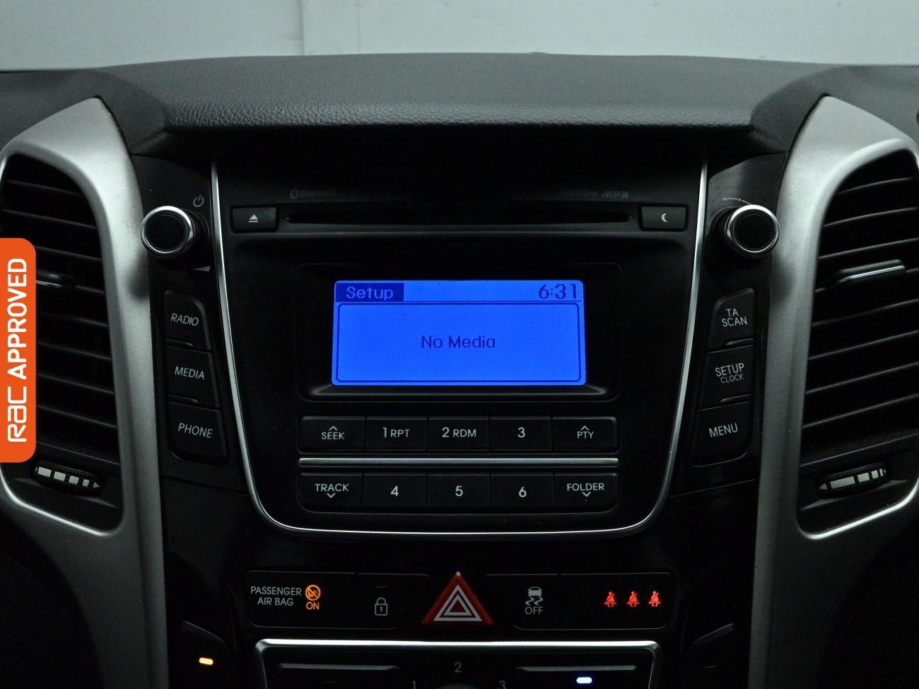 Used Hyundai i30 2015 for sale - 78077306: Photo 17