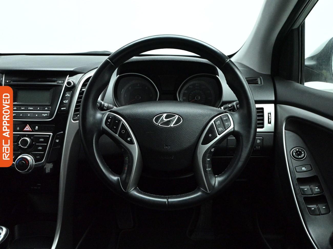 Used Hyundai i30 2015 for sale - 78077306: Photo 9