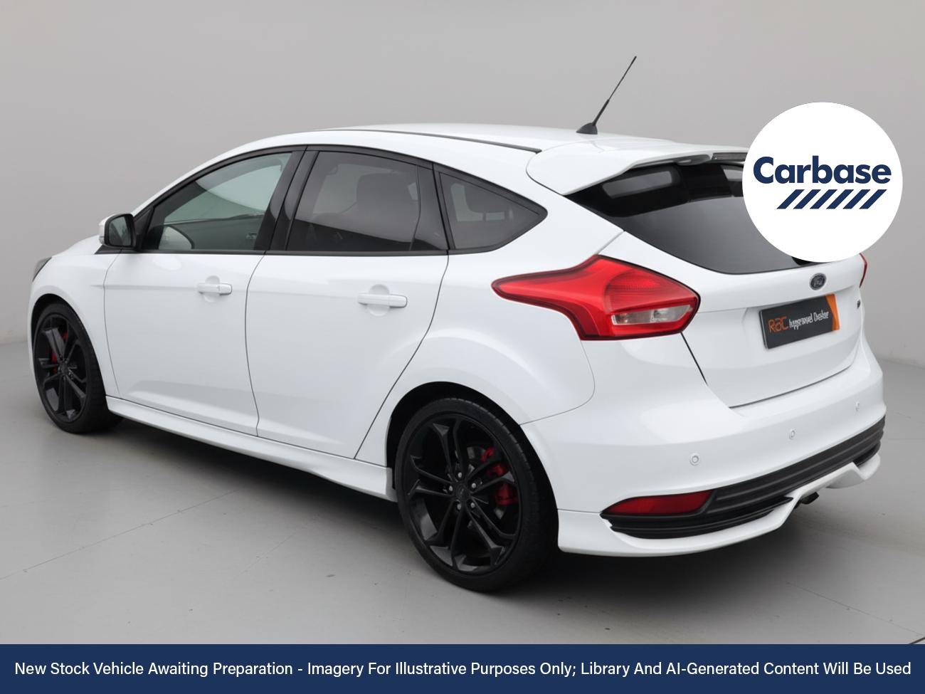 Used Ford Focus 2017 for sale - 76892455: Photo 2