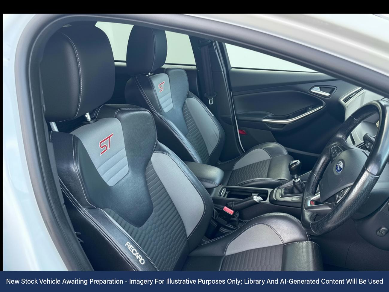 Used Ford Focus 2017 for sale - 76892455: Photo 3