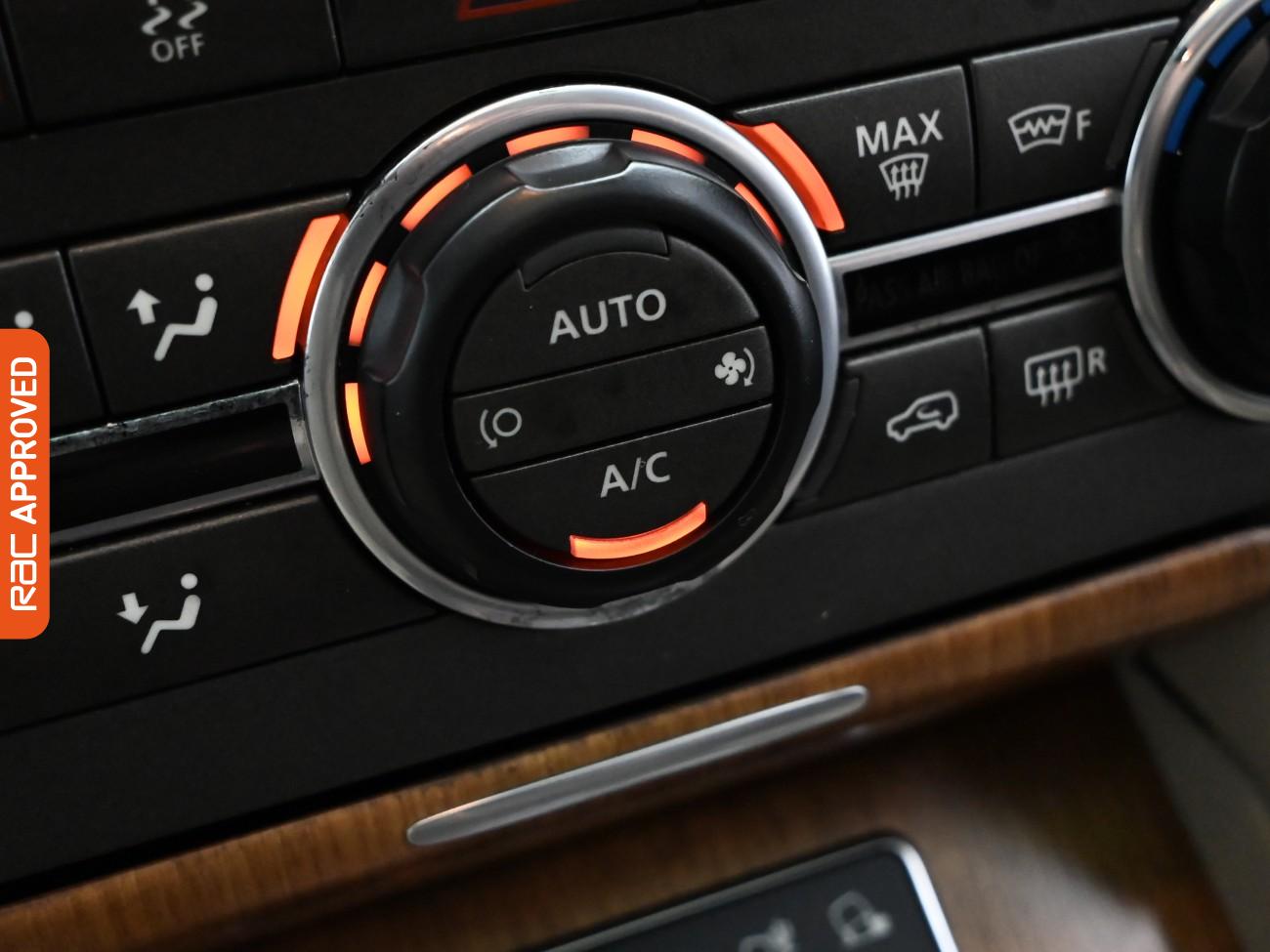 Used Land Rover Discovery 4 2015 for sale - 76316276: Photo 17