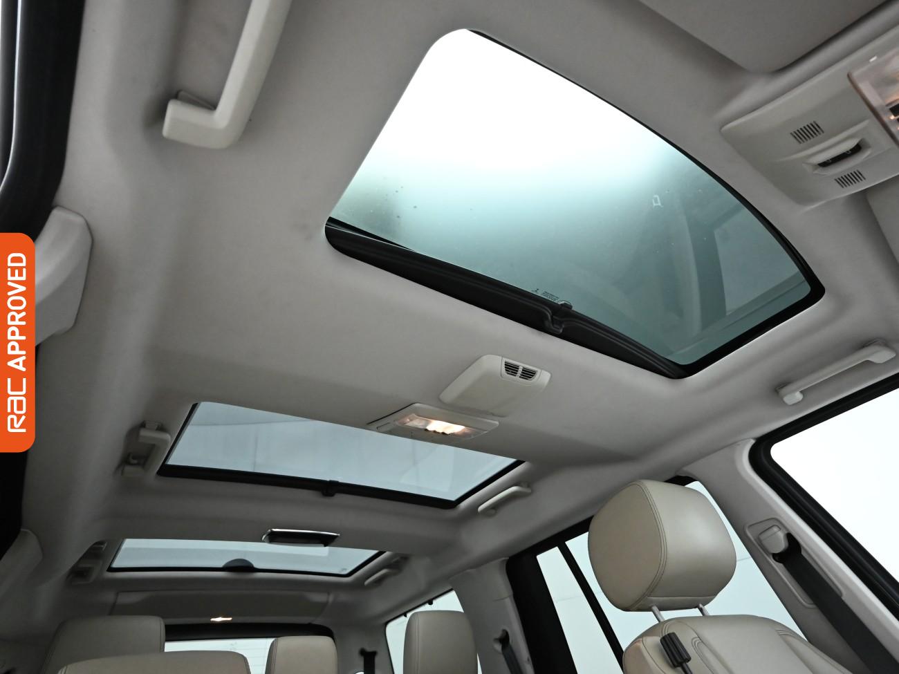 Used Land Rover Discovery 4 2015 for sale - 76316276: Photo 3