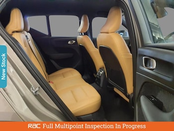 Used Volvo XC40 2021 for sale - 76088361: Photo 4