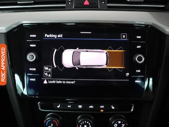 Used Volkswagen Passat 2020 for sale - 75480850: Photo
