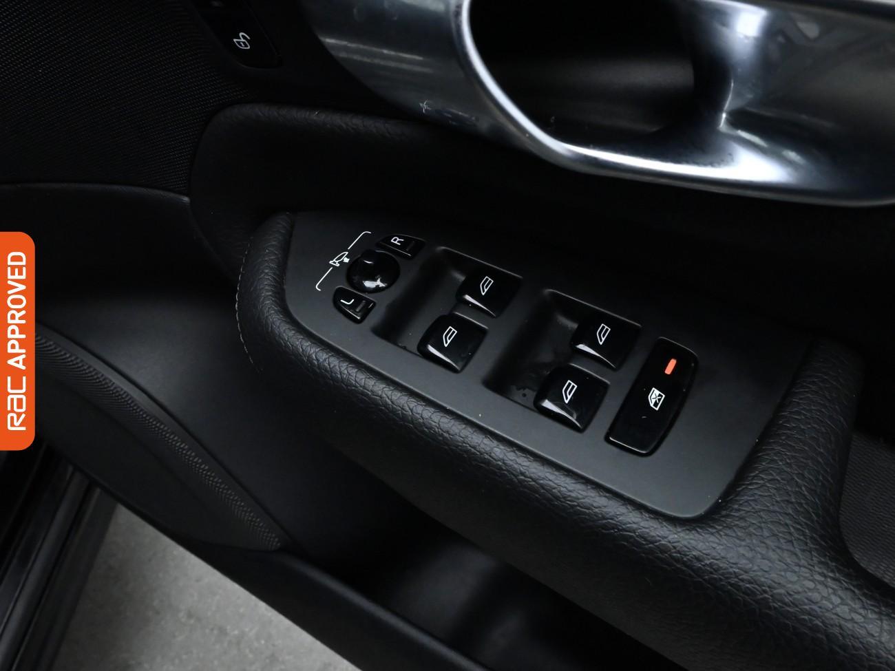 Used Volvo XC90 2017 for sale - 76732539: Photo 25