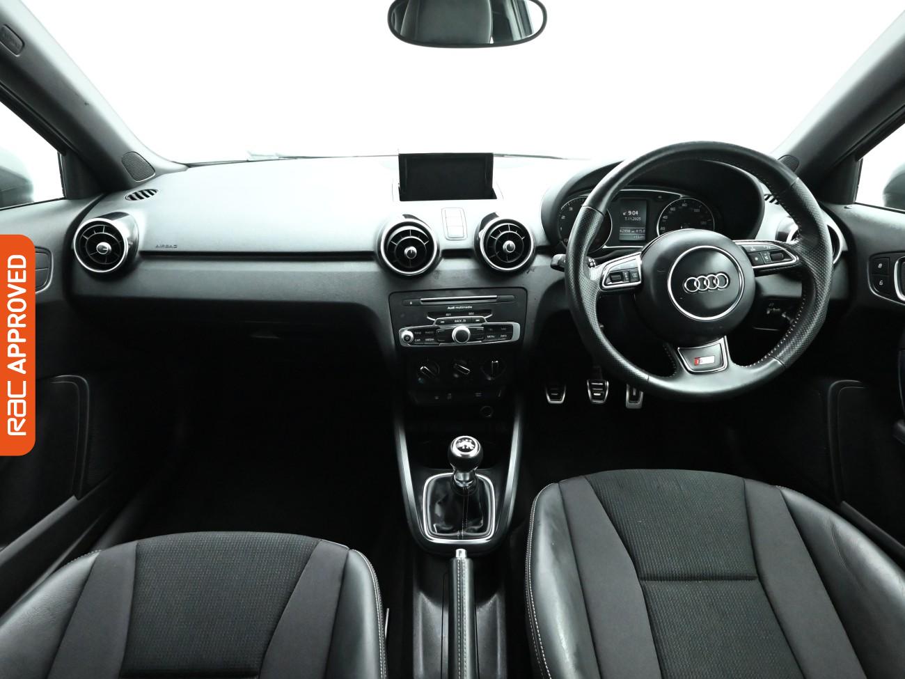 Used Audi A1 2016 for sale - 76641860: Photo 2