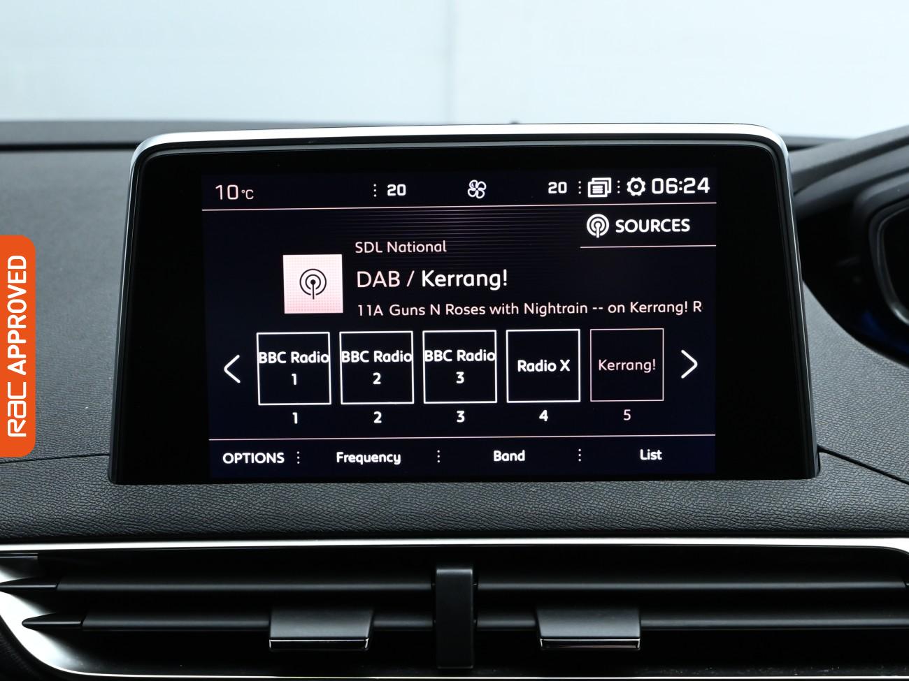 Used Peugeot 3008 2018 for sale - 76311118: Photo 27