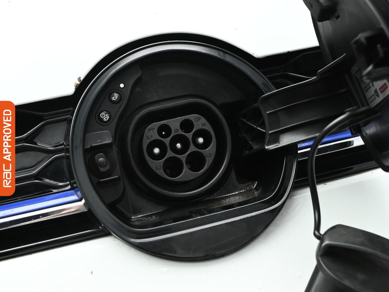 Used Volkswagen Golf 2020 for sale - 77286911: Photo 29