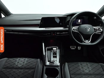 Used Volkswagen Golf 2023 for sale - 78633072: Photo