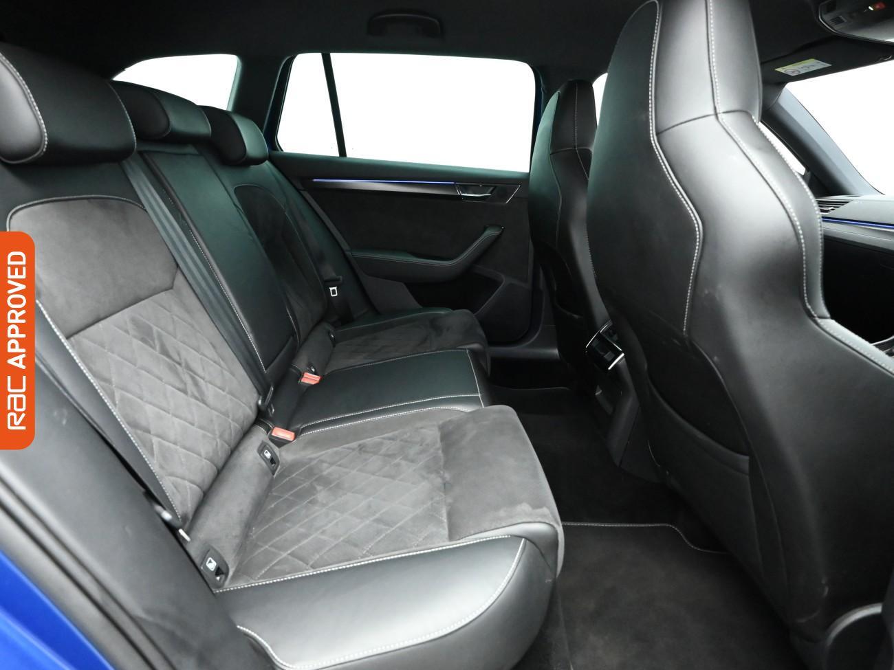 Used Skoda Superb 2019 for sale - 76641789: Photo 13