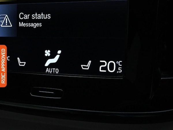 Used Volvo XC40 2020 for sale - 75283869: Photo 15