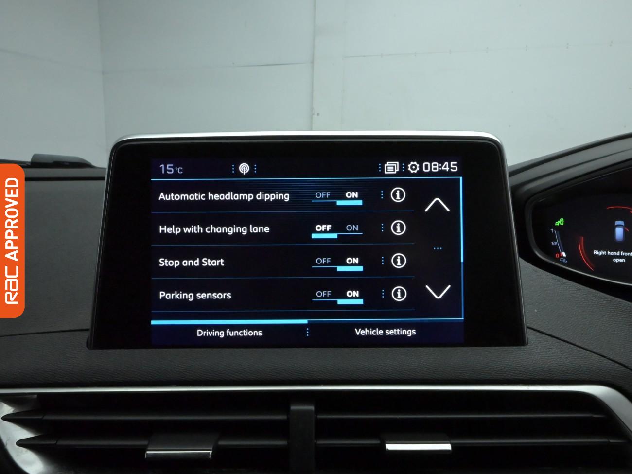 Used Peugeot 3008 2018 for sale - 76611863: Photo 18