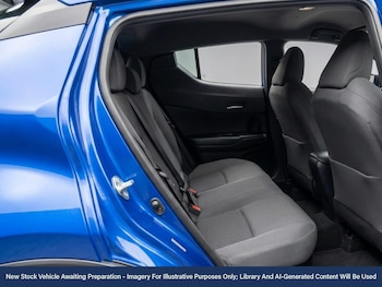 Used Toyota C-HR 2022 for sale - 77037436: Photo