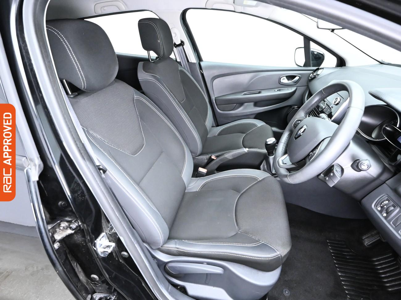 Used Renault Clio 2018 for sale - 76170300: Photo 12