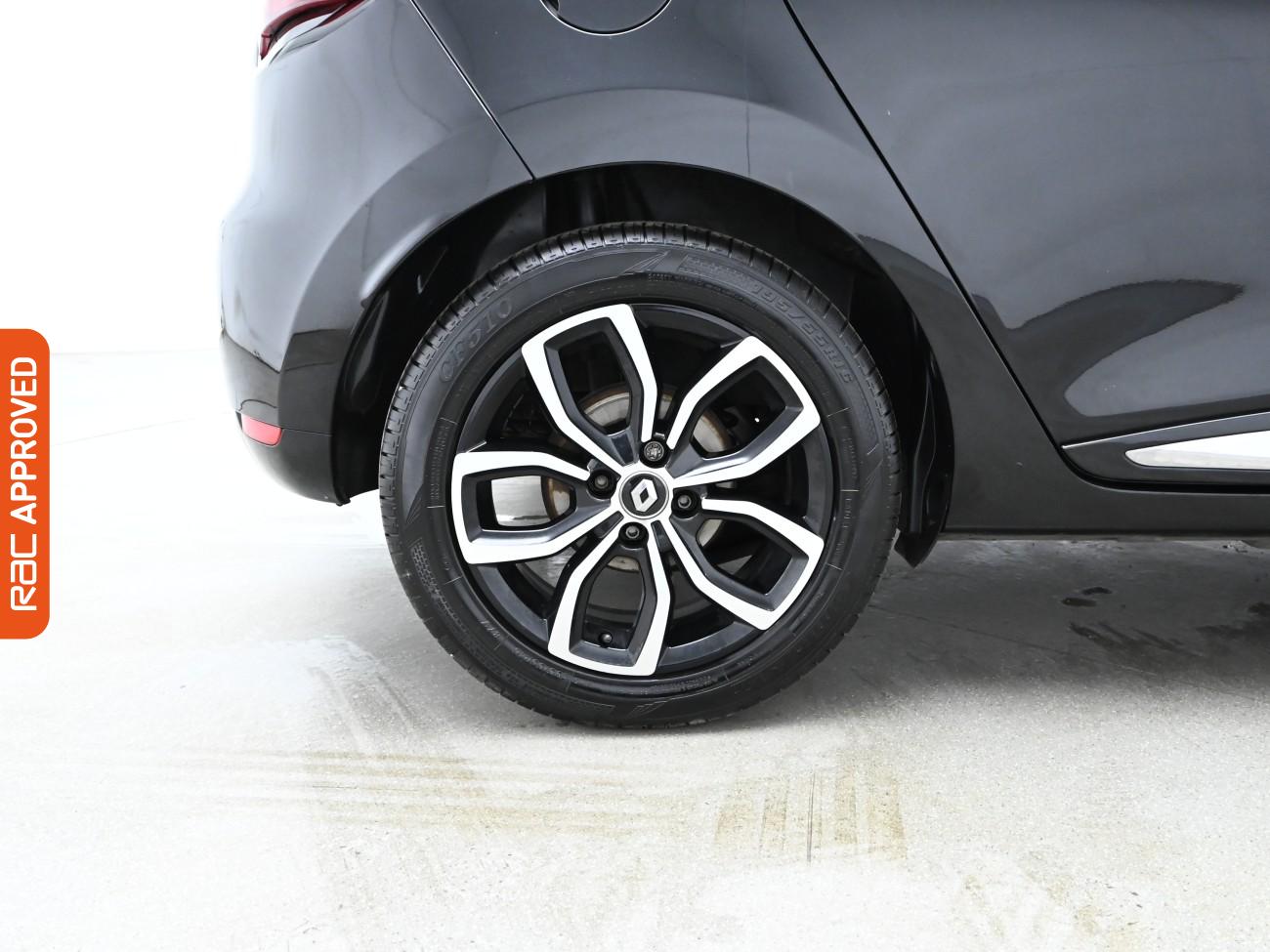 Used Renault Clio 2018 for sale - 76170300: Photo 26