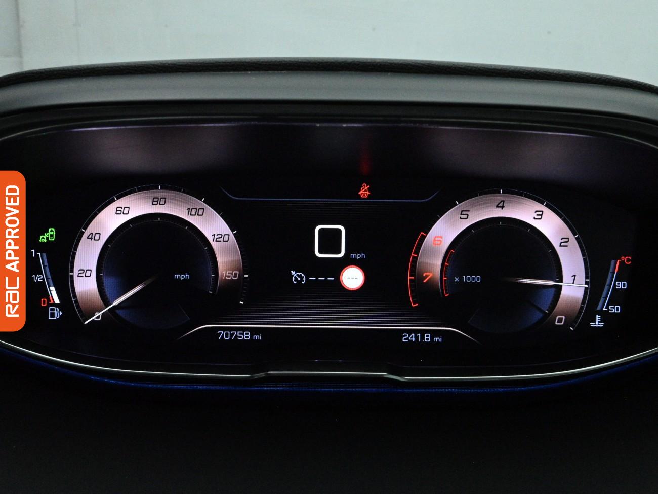 Used Peugeot 3008 2018 for sale - 77775794: Photo 11