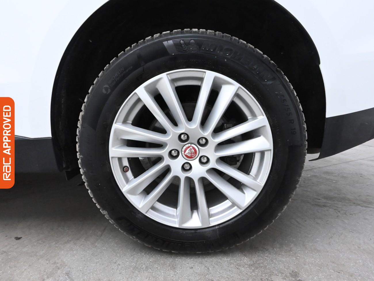 Used Jaguar F-Pace 2018 for sale - 76164737: Photo 14