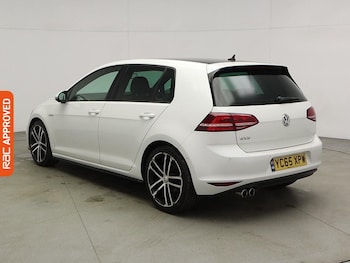 Used Volkswagen Golf 2015 for sale - 76264005: Photo
