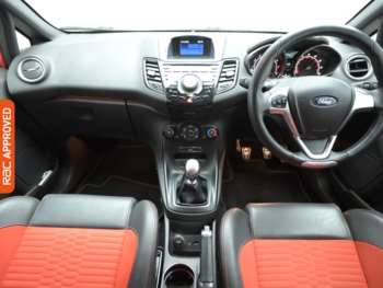 Used Ford Fiesta 2015 for sale - 74717430: Photo