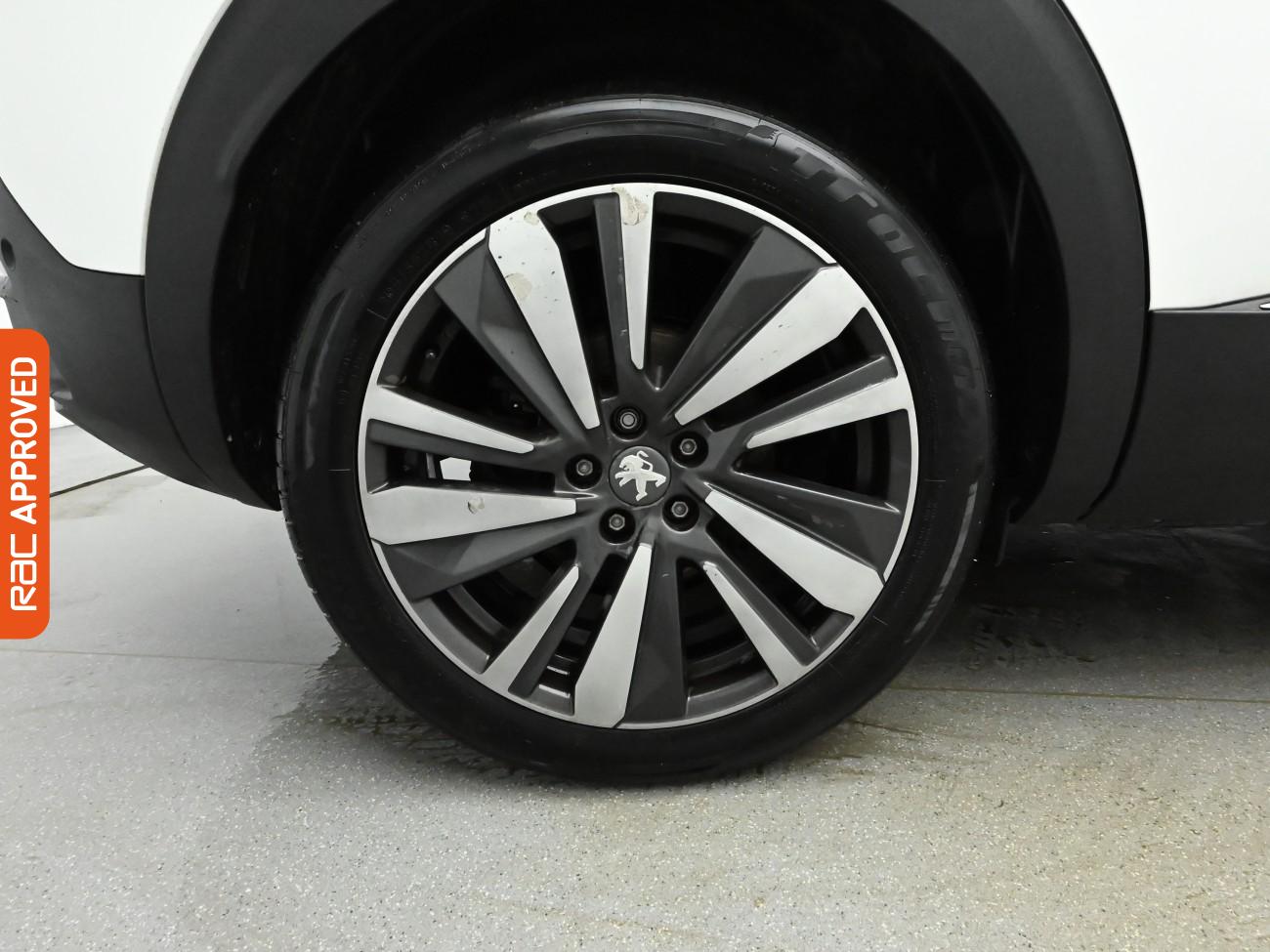 Used Peugeot 3008 2018 for sale - 77604184: Photo 14