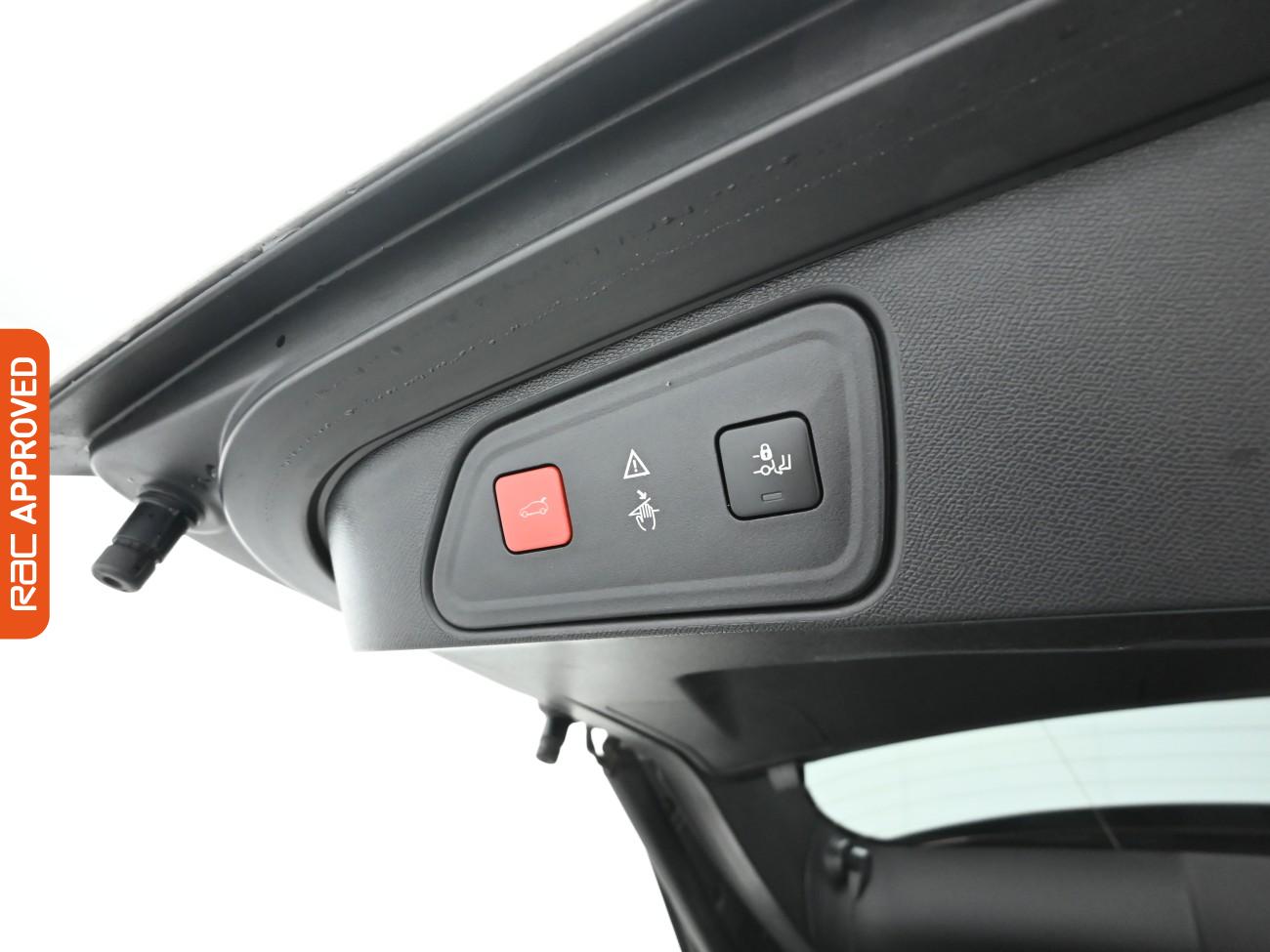 Used Peugeot 3008 2018 for sale - 77604184: Photo 31