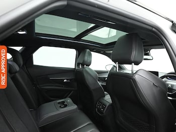 Used Peugeot 3008 2018 for sale - 77604184: Photo