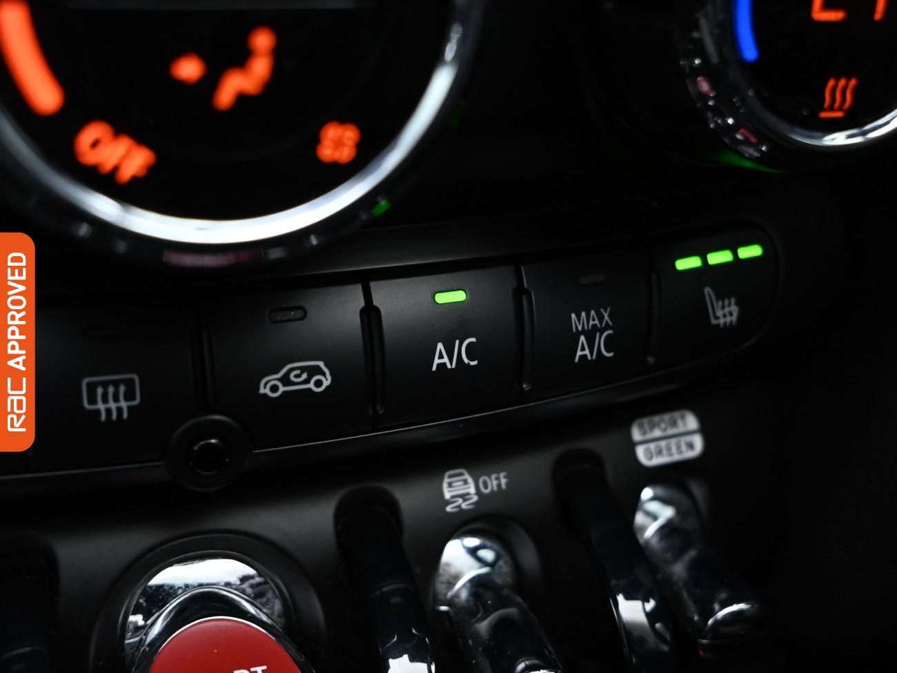 Used MINI Convertible 2019 for sale - 76330712: Photo 19