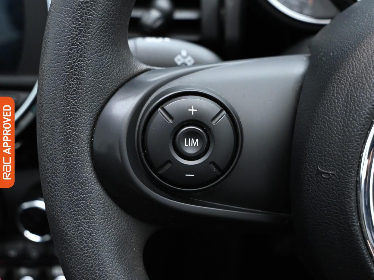 Used MINI Convertible 2019 for sale - 76330712: Photo 23