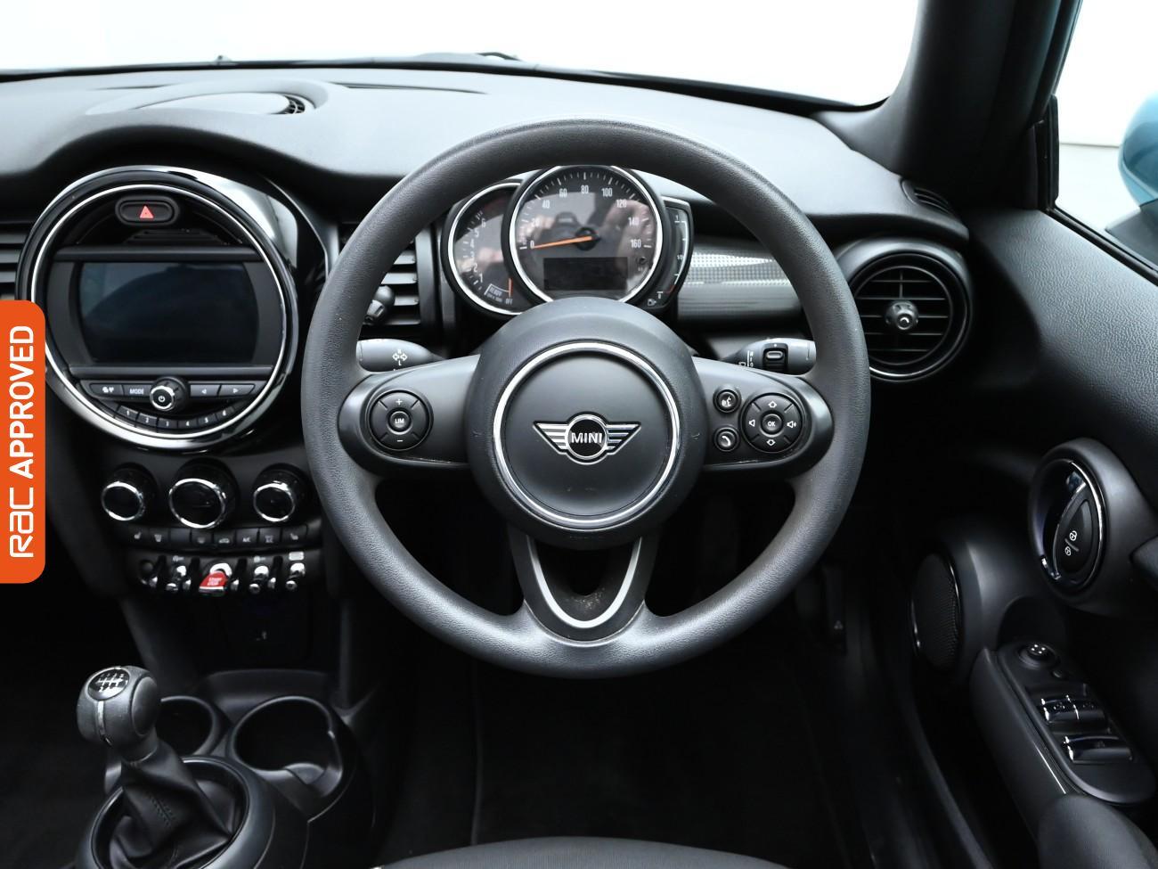 Used MINI Convertible 2019 for sale - 76330712: Photo 9