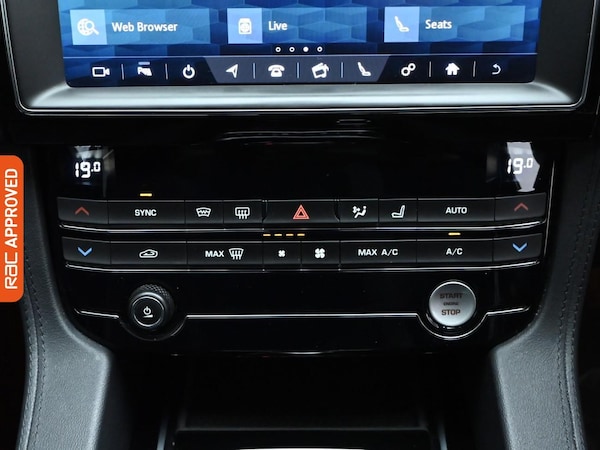 Used Jaguar F-Pace 2020 for sale - 75655447: Photo 19