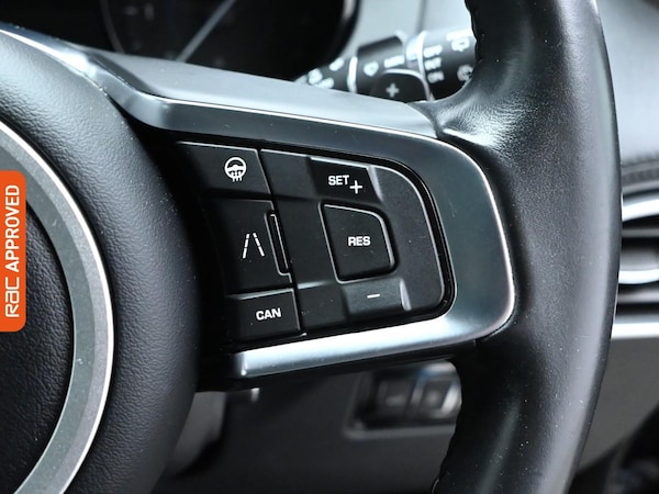 Used Jaguar F-Pace 2020 for sale - 75655447: Photo 23