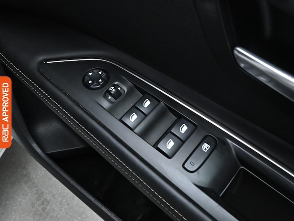 Used Peugeot 3008 2018 for sale - 75536392: Photo 27
