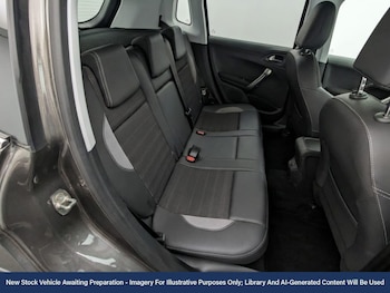 Used Peugeot 2008 2018 for sale - 77834954: Photo