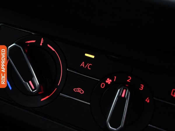 Used Volkswagen Polo 2021 for sale - 76267939: Photo 17