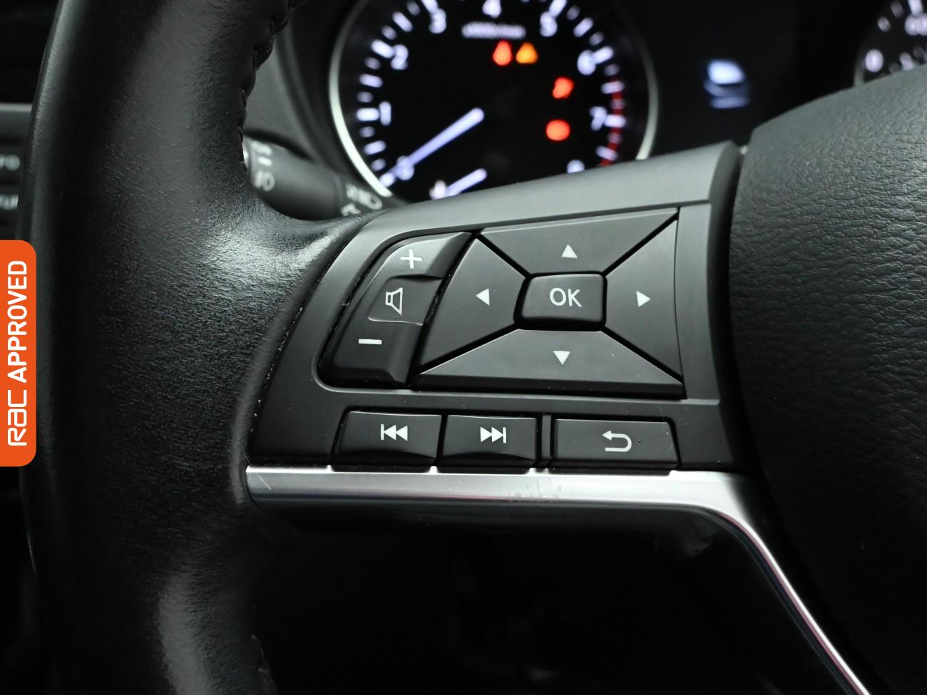 Used Nissan Qashqai 2017 for sale - 76916330: Photo 19