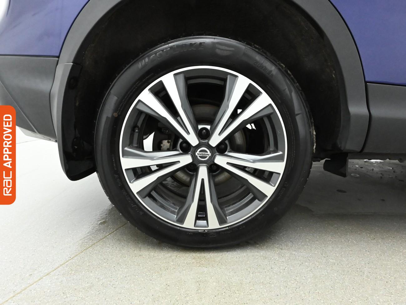 Used Nissan Qashqai 2017 for sale - 76916330: Photo 24