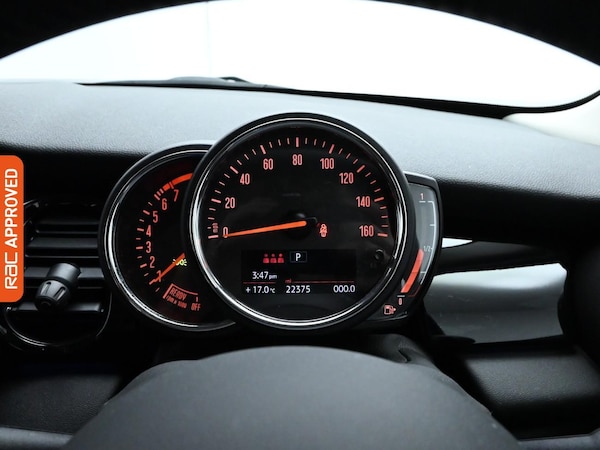 Used MINI Hatch 2025 for sale - 76288086: Photo 11