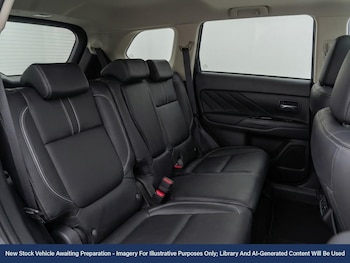 Used Mitsubishi Outlander 2017 for sale - 78175708: Photo