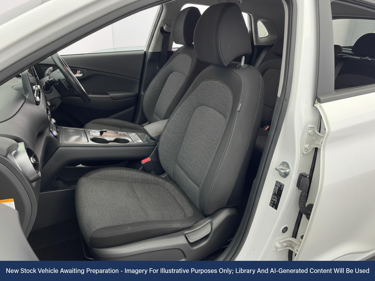 Used Hyundai KONA 2021 for sale - 76520024: Photo 3