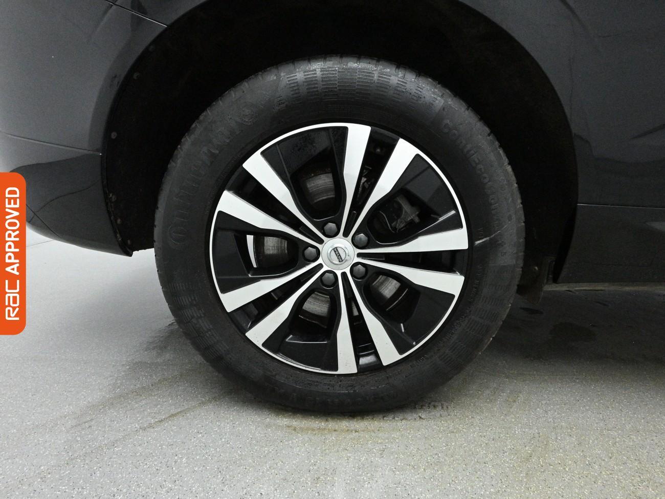 Used Volvo XC60 2023 for sale - 77872661: Photo 15