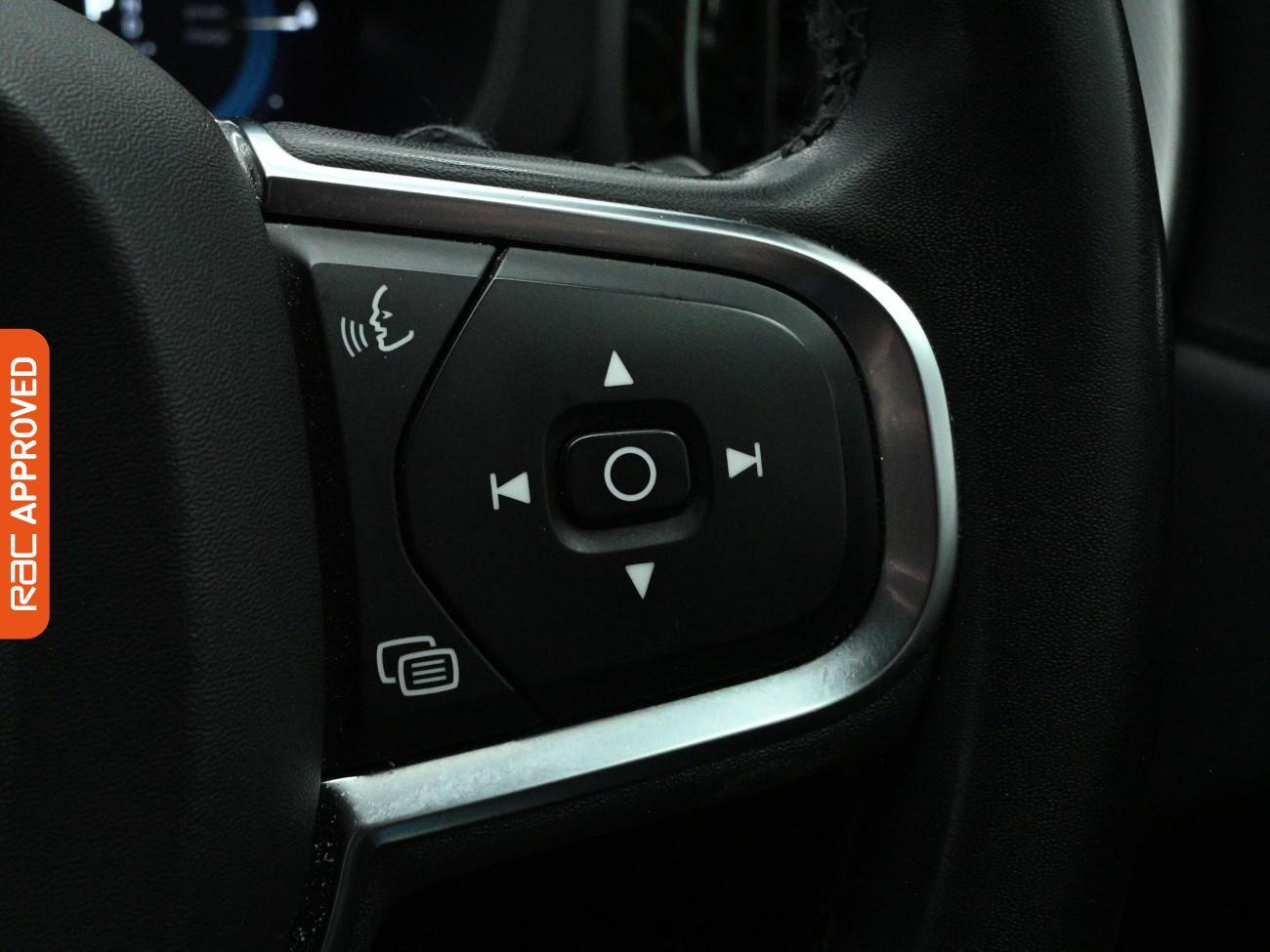 Used Volvo XC60 2023 for sale - 77872661: Photo 25