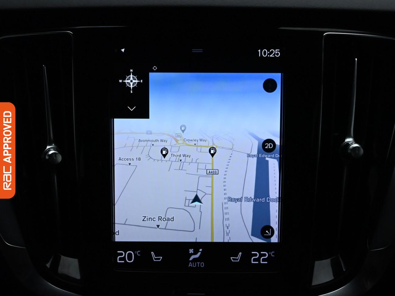 Used Volvo V60 2019 for sale - 76649092: Photo 3