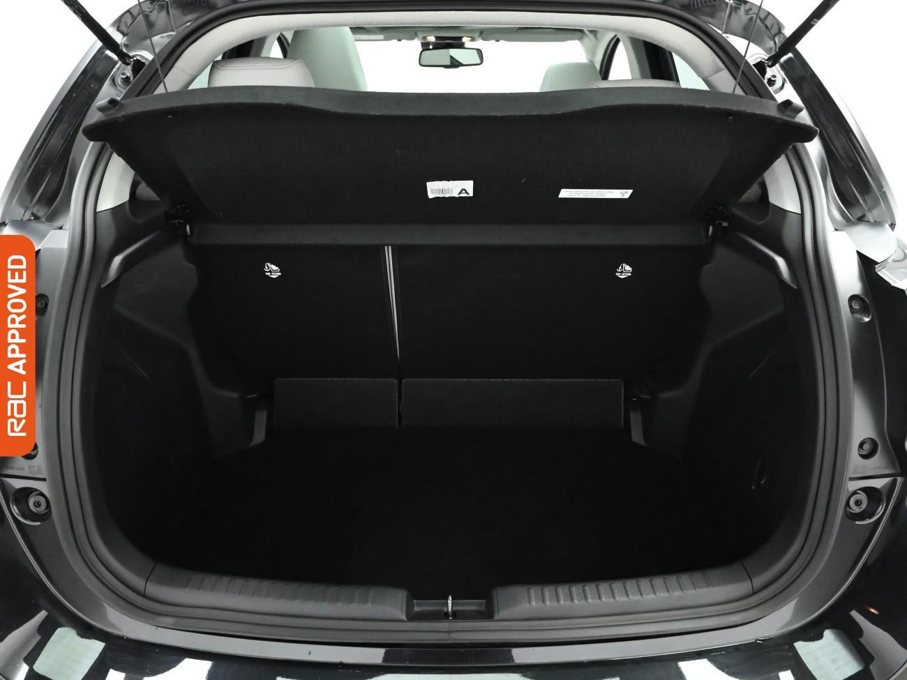 Used Toyota Yaris 2022 for sale - 77211527: Photo 26