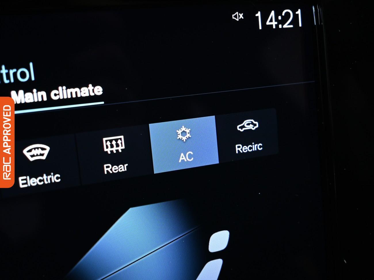 Used Volvo XC40 2021 for sale - 77187496: Photo 19