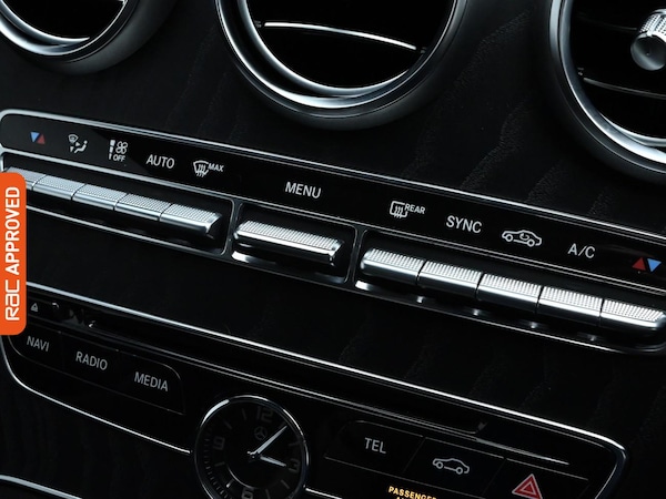 Used Mercedes-Benz C-Class 2018 for sale - 76004937: Photo 17