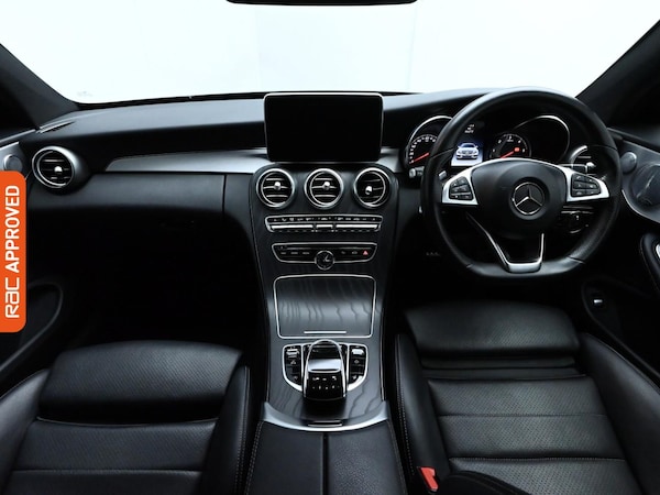 Used Mercedes-Benz C-Class 2018 for sale - 76004937: Photo 2