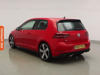 Used Volkswagen Golf 2017 for sale - 77257763: Photo