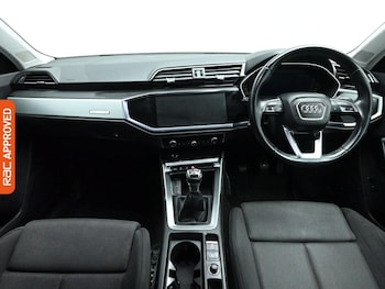 Used Audi Q3 2019 for sale - 77951760: Photo