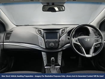 Used Hyundai i40 2017 for sale - 77996562: Photo