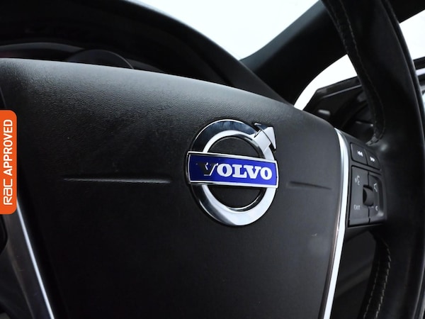 Used Volvo V40 2016 for sale - 75582680: Photo 22